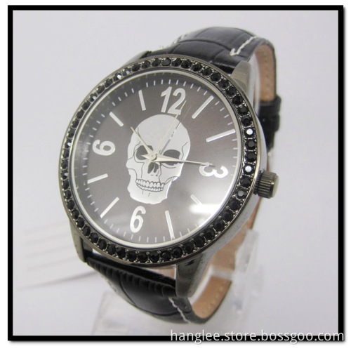 Crystal Leather Watch Alloy Watch with Leather Band Genuine Leather Trap (HL-96)